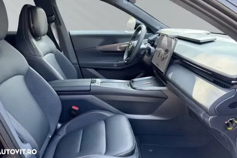 Lynk&Co 08 din 2025 cu 2.000 km - oferta LYN181415 - foto 2