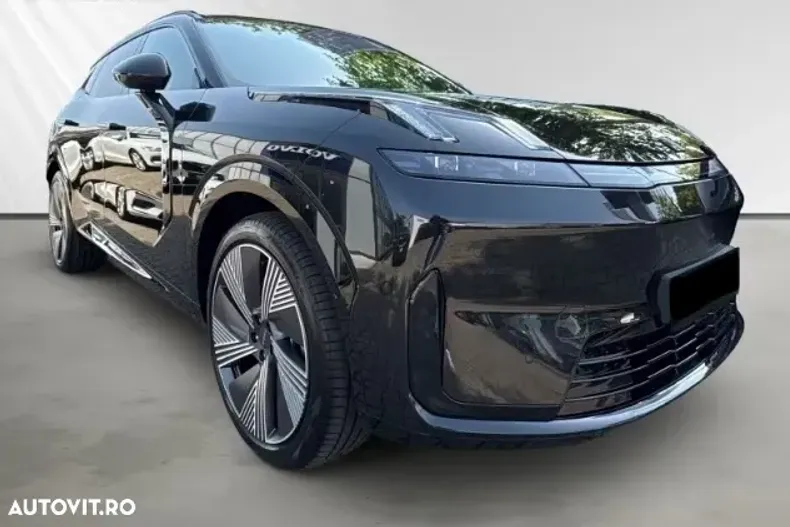 Lynk&Co 08 din 2025 cu 2.000 km - oferta LYN181415 - foto 4