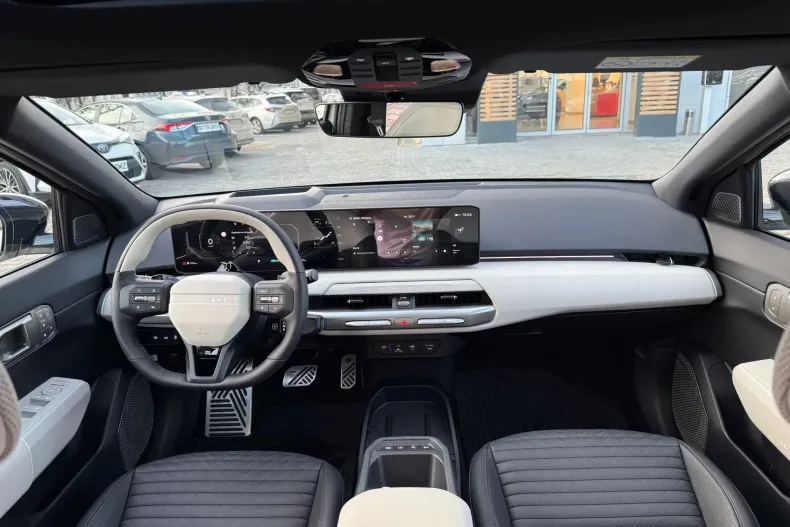 Kia EV4 din 2025 cu 1.523 km - oferta KIA181420 - foto 6