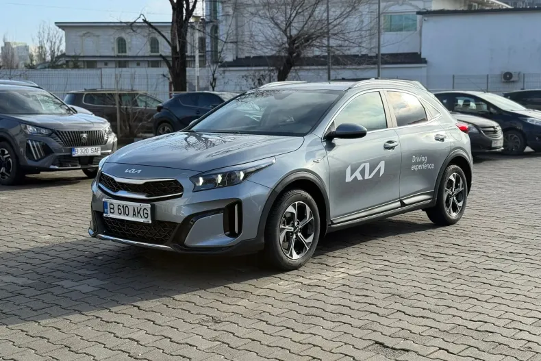 Kia XCeed din 2025 cu 2.000 km - oferta KIA181421 - foto 1