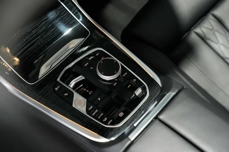 BMW X7 (Seria X) din 2025 cu 23.900 km - oferta BMW181425 - foto 15