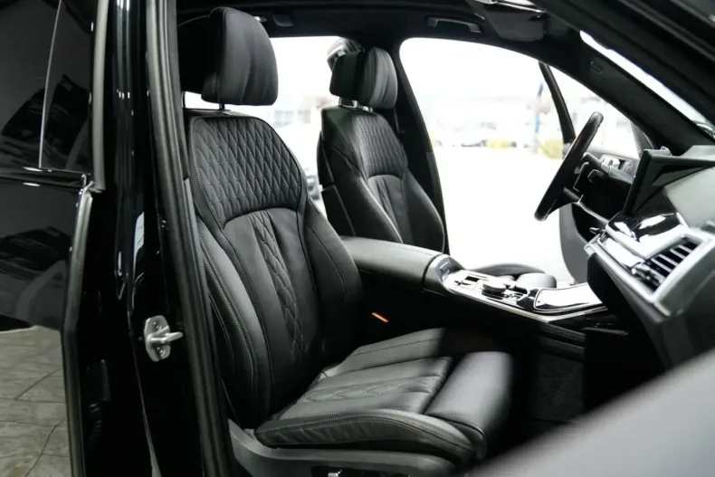 BMW X7 (Seria X) din 2025 cu 23.900 km - oferta BMW181425 - foto 35