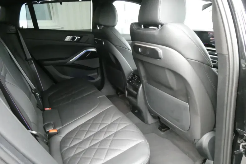 BMW X6 (Seria X) din 2024 cu 39.022 km - oferta BMW181427 - foto 11