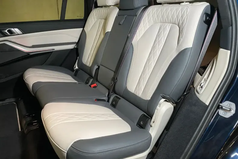 BMW X7 M60 (Seria X) din 2024 cu 37.200 km - oferta BMW181428 - foto 28