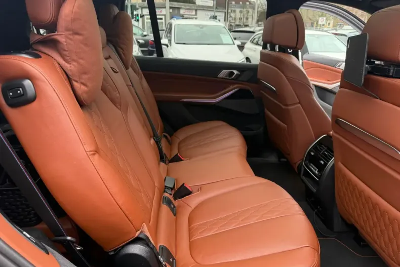 BMW X7 (Seria X) din 2024 cu 40.000 km - oferta BMW181429 - foto 12