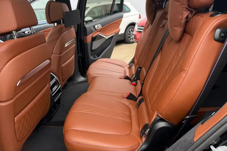 BMW X7 (Seria X) din 2024 cu 40.000 km - oferta BMW181429 - foto 13