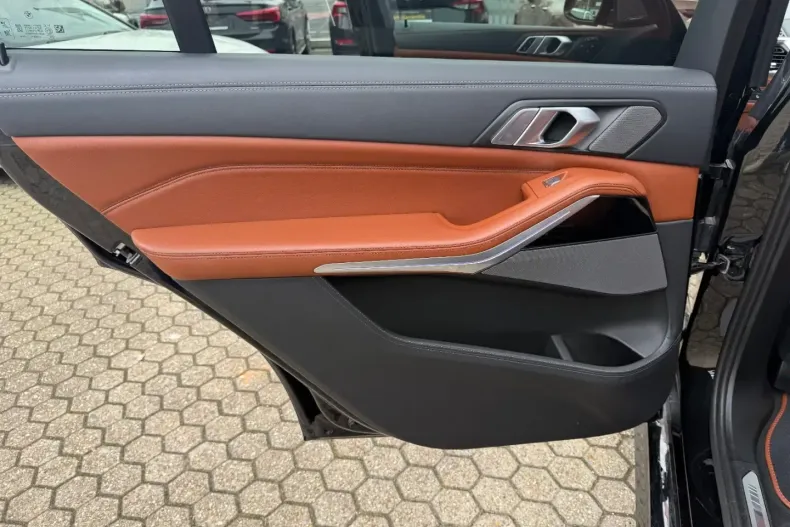 BMW X7 (Seria X) din 2024 cu 40.000 km - oferta BMW181429 - foto 17