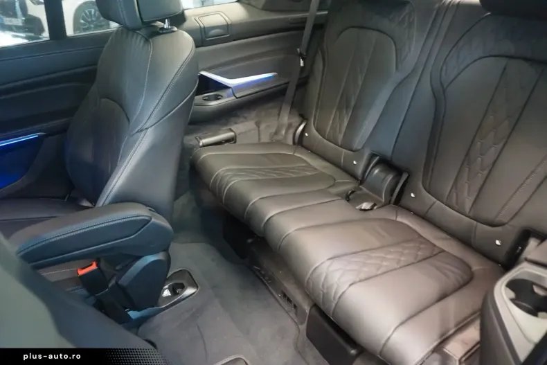 BMW X7 (Seria X) din 2024 cu 5.400 km - oferta BMW181431 - foto 11