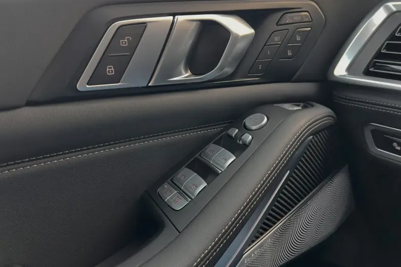 BMW X7 (Seria X) din 2024 cu 5.780 km - oferta BMW181432 - foto 22