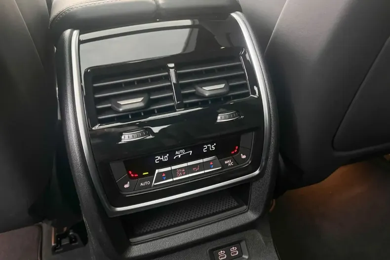 BMW X7 (Seria X) din 2024 cu 5.780 km - oferta BMW181432 - foto 43