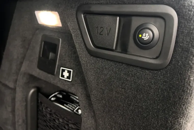 BMW X7 (Seria X) din 2024 cu 12.540 km - oferta BMW181433 - foto 18