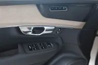 Volvo XC90 din 2025 cu 15.000 km - oferta VOL181445 - foto 9