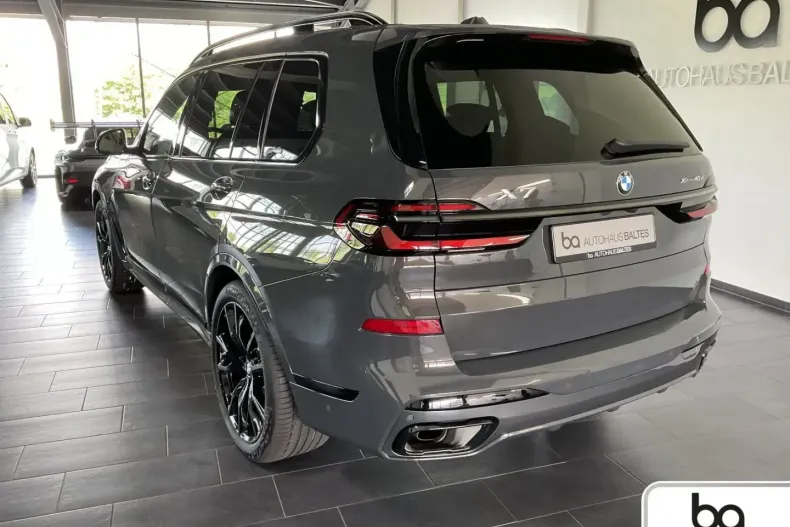 BMW X7 (Seria X) din 2025 cu 20.300 km - oferta BMW181454 - foto 4