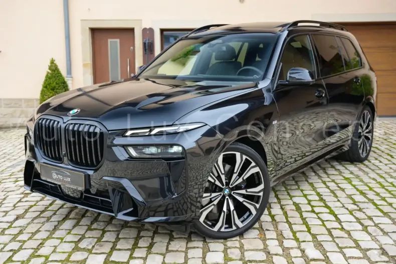 BMW X7 (Seria X) din 2024 cu 26.476 km - oferta BMW181457 - foto 1