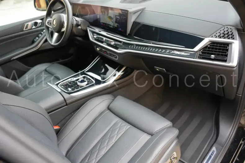 BMW X7 (Seria X) din 2024 cu 26.476 km - oferta BMW181457 - foto 6