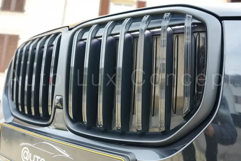 BMW X7 (Seria X) din 2024 cu 26.476 km - oferta BMW181457 - foto 11