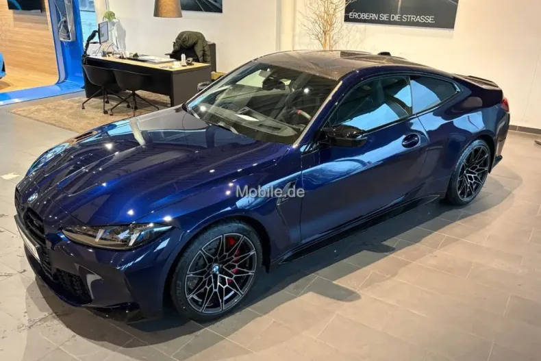 BMW M4 (Modele M) din 2025 cu 9.516 km - oferta BMW181462 - foto 1