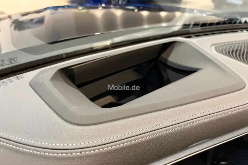 BMW M4 (Modele M) din 2025 cu 9.516 km - oferta BMW181462 - foto 20