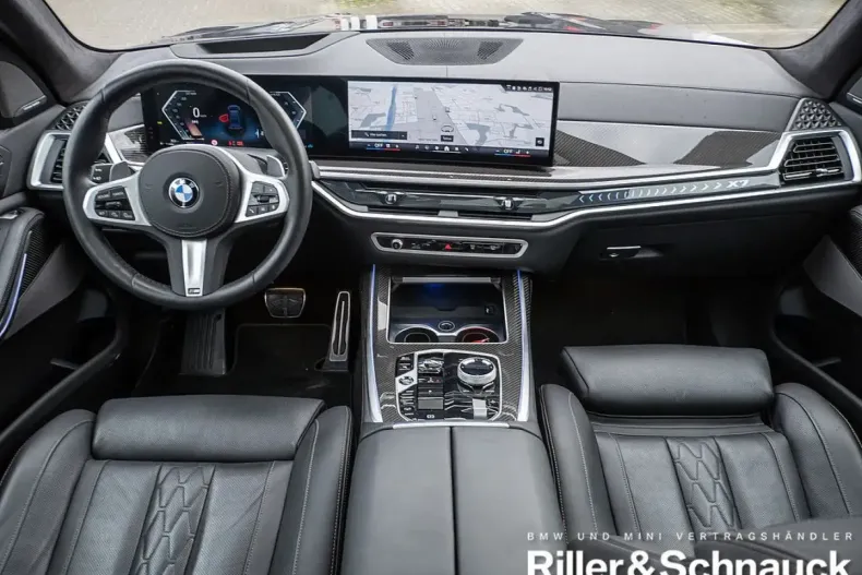 BMW X7 (Seria X) din 2025 cu 24.295 km - oferta BMW181464 - foto 9