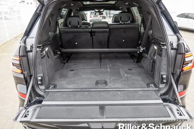 BMW X7 (Seria X) din 2025 cu 24.295 km - oferta BMW181464 - foto 23