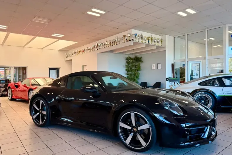 Porsche 992 din 2023 cu 23.792 km - oferta POR181467 - foto 2