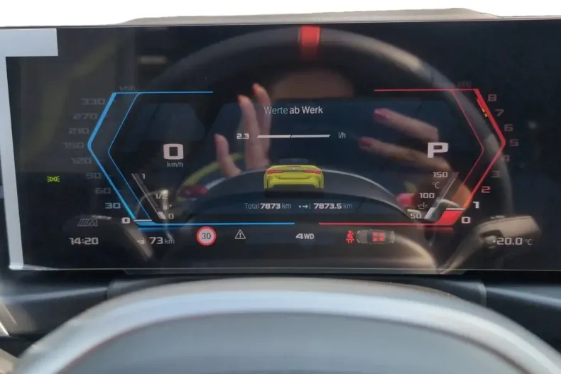 BMW M4 (Modele M) din 2025 cu 7.863 km - oferta BMW181469 - foto 15