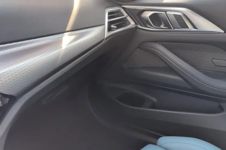 BMW M4 (Modele M) din 2025 cu 7.863 km - oferta BMW181469 - foto 25