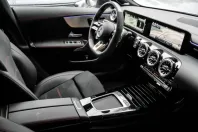 Mercedes-Benz CLA 45 AMG (Clasa CLA) din 2025 cu 3.888 km - oferta MER181470 - foto 3