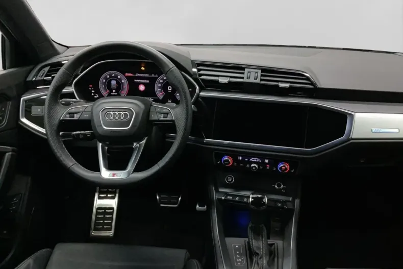 Audi Q3 din 2025 cu 8.847 km - oferta AUD181471 - foto 4