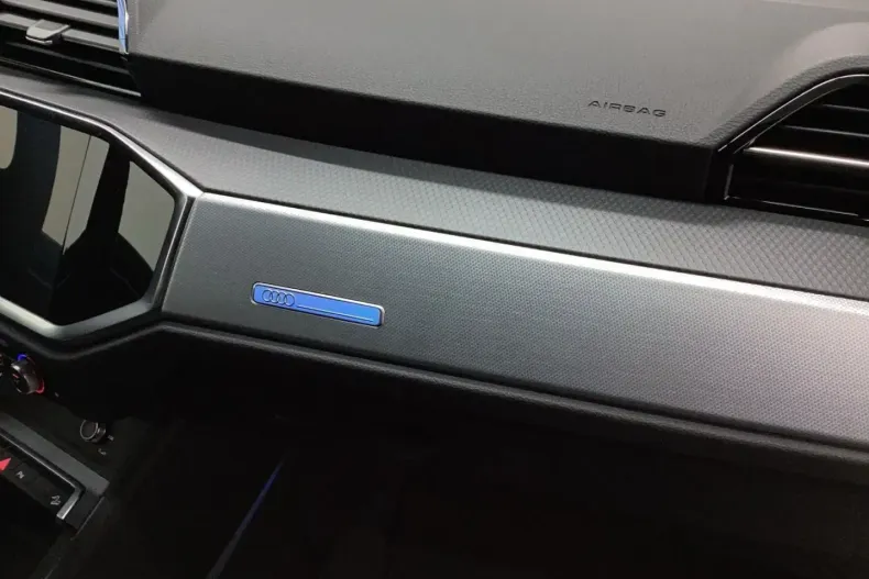 Audi Q3 din 2025 cu 8.847 km - oferta AUD181471 - foto 19