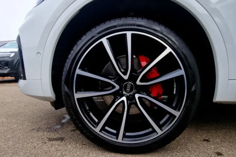 Audi Q5 din 2025 cu 9.994 km - oferta AUD181472 - foto 11