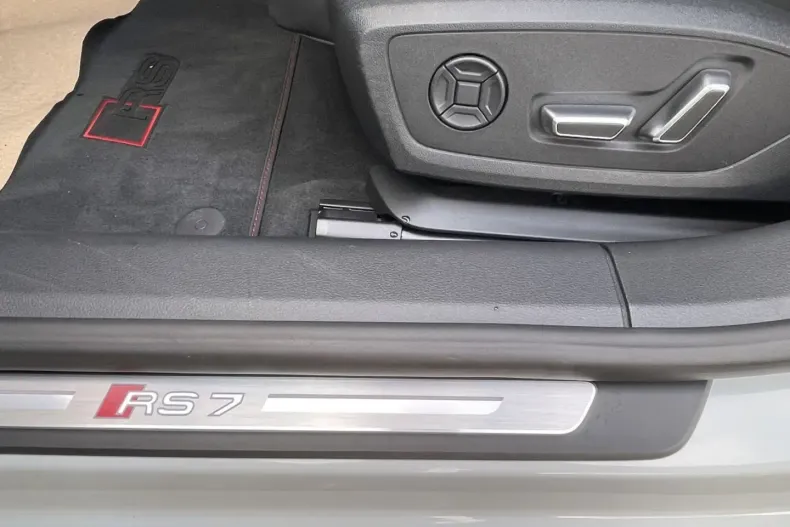 Audi RS7 din 2025 cu 4.992 km - oferta AUD181473 - foto 21