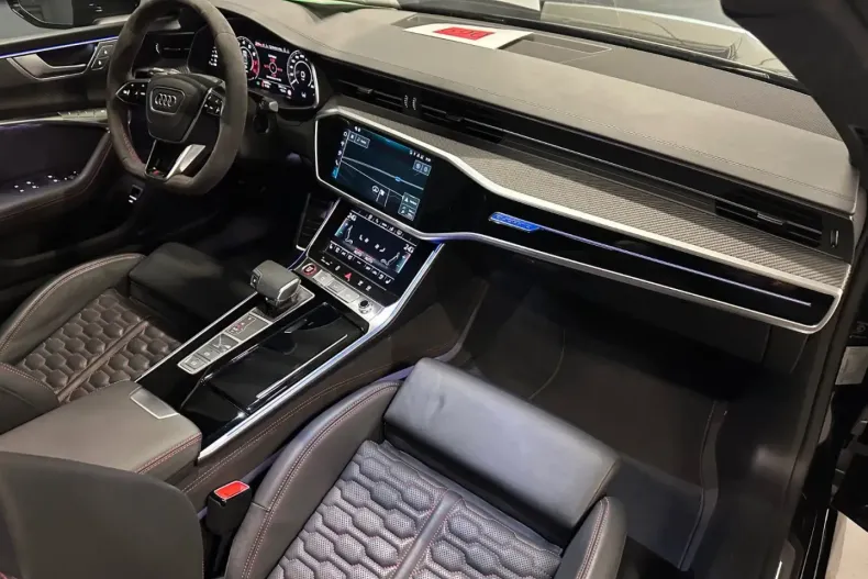 Audi RS7 din 2024 cu 10.000 km - oferta AUD181474 - foto 10