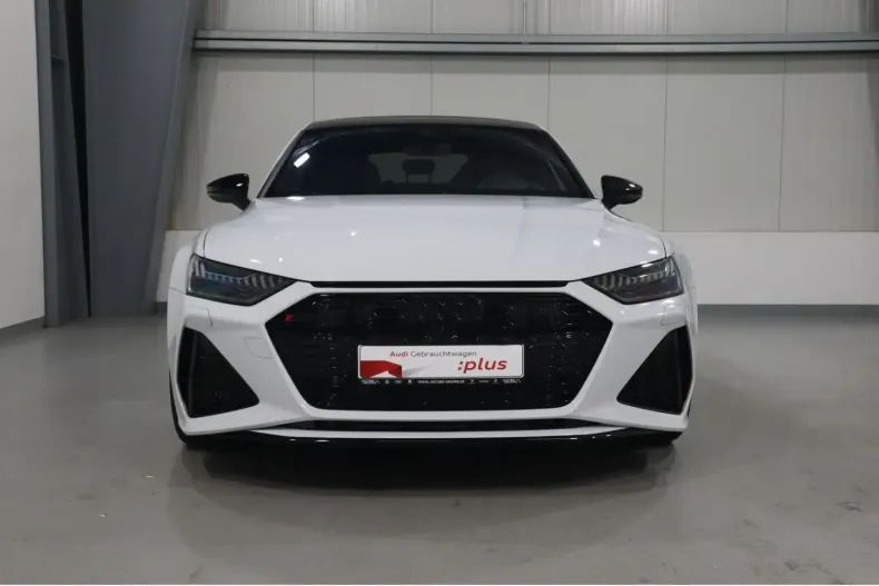Audi RS7 din 2025 cu 9.884 km - oferta AUD181475 - foto 1