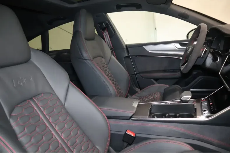 Audi RS7 din 2025 cu 9.884 km - oferta AUD181475 - foto 7