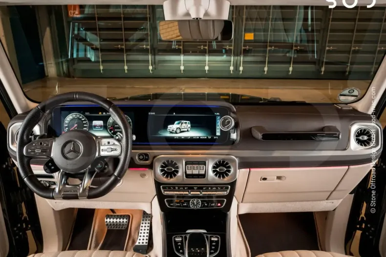 Mercedes-Benz G 63 AMG (Clasa G) din 2024 cu 25.000 km - oferta MER181479 - foto 13