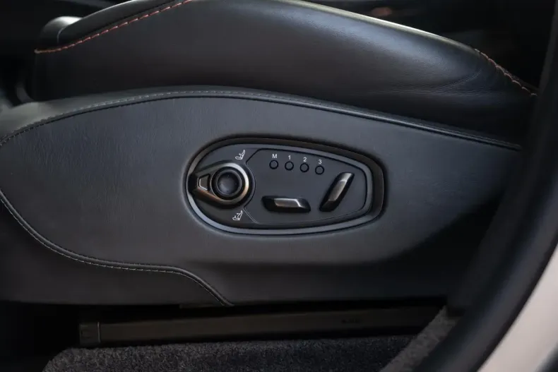 Aston Martin DBX din 2023 cu 67.680 km - oferta AST181480 - foto 43