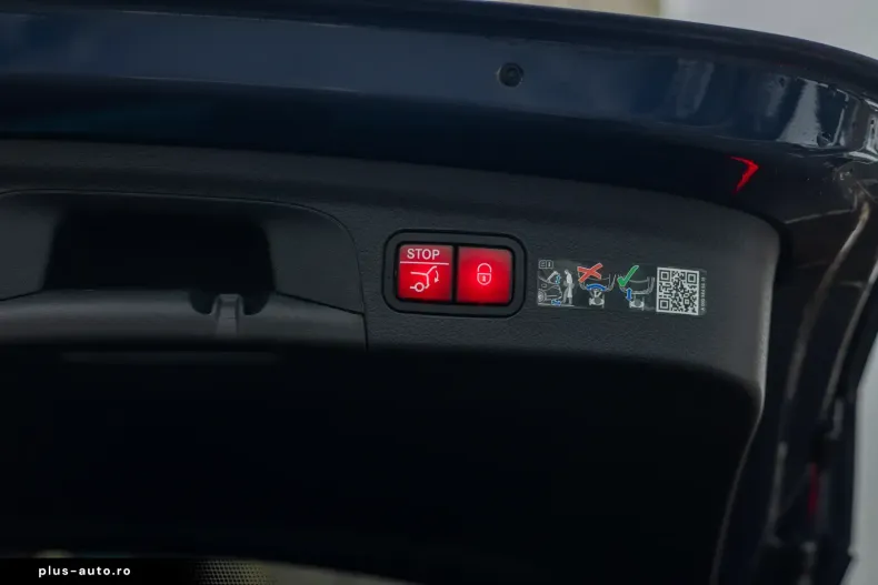 Mercedes-Benz GLE 300 (Clasa GLE) din 2025 cu 3.960 km - oferta MER181485 - foto 26