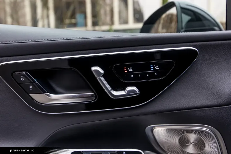 Mercedes-Benz GLC 300 (Clasa GLC) din 2023 cu 38.650 km - oferta MER181486 - foto 11