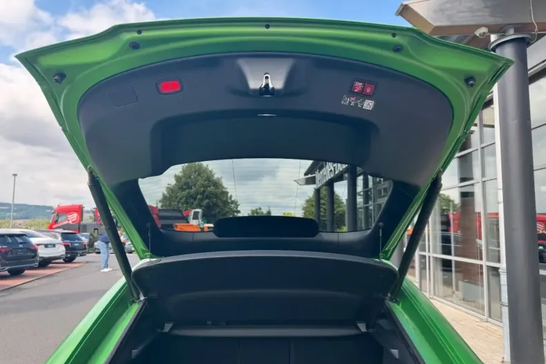 Mercedes-Benz AMG GT S (Clasa GT) din 2024 cu 5.000 km - oferta MER181488 - foto 14