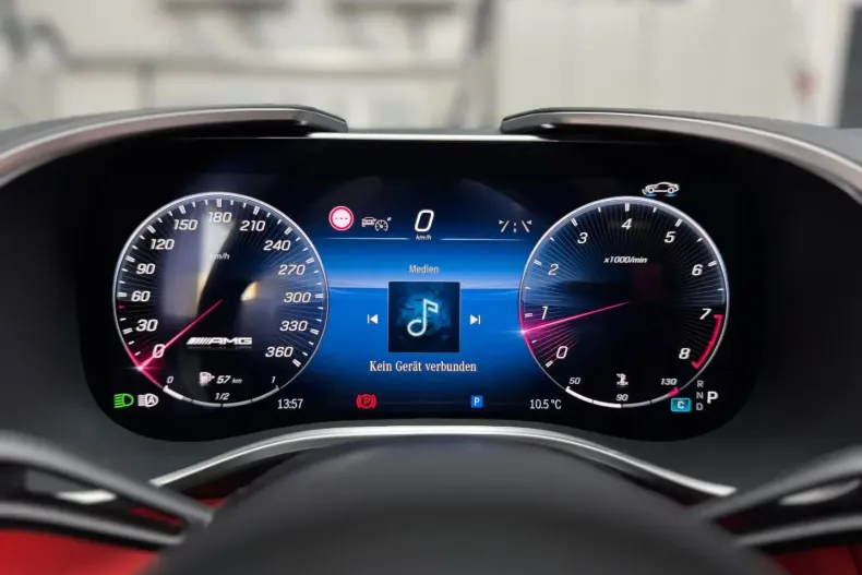 Mercedes-Benz SL 63 AMG (Clasa SL) din 2024 cu 6.250 km - oferta MER181494 - foto 27