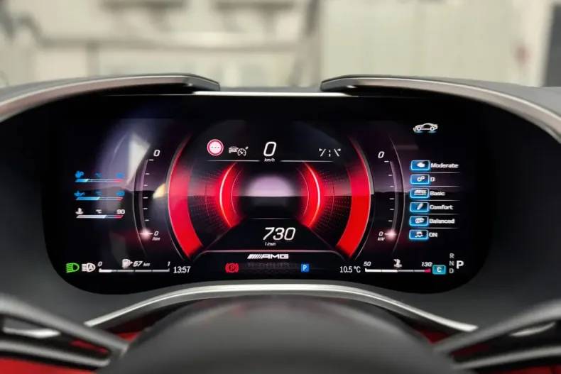 Mercedes-Benz SL 63 AMG (Clasa SL) din 2024 cu 6.250 km - oferta MER181494 - foto 28