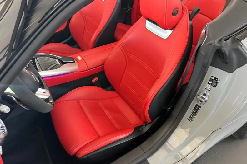 Mercedes-Benz SL 43 AMG (Clasa SL) din 2024 cu 23.900 km - oferta MER181497 - foto 2