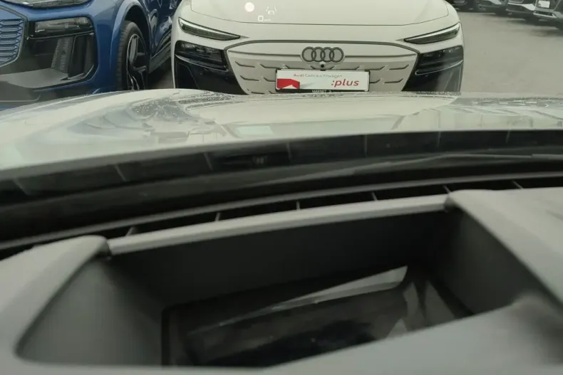 Audi RS e-tron GT din 2024 cu 18.574 km - oferta AUD181498 - foto 17