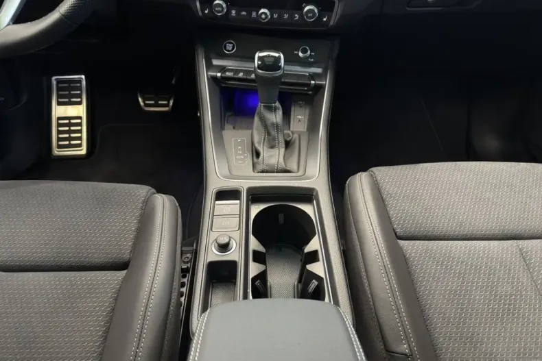 Audi Q3 din 2025 cu 4.990 km - oferta AUD181499 - foto 13