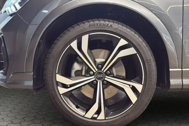 Audi Q3 din 2025 cu 4.990 km - oferta AUD181499 - foto 17