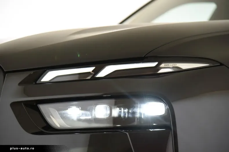 BMW X7 (Seria X) din 2024 cu 31.900 km - oferta BMW181503 - foto 24
