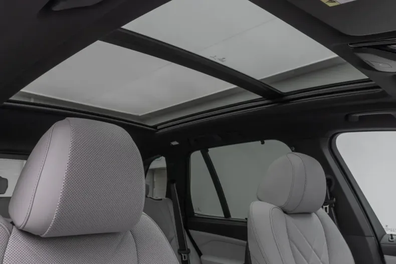 BMW X5 (Seria X) din 2025 cu 9.416 km - oferta BMW181511 - foto 31