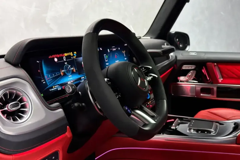 Mercedes-Benz G 63 AMG (Clasa G) din 2025 cu 15.555 km - oferta MER181522 - foto 2