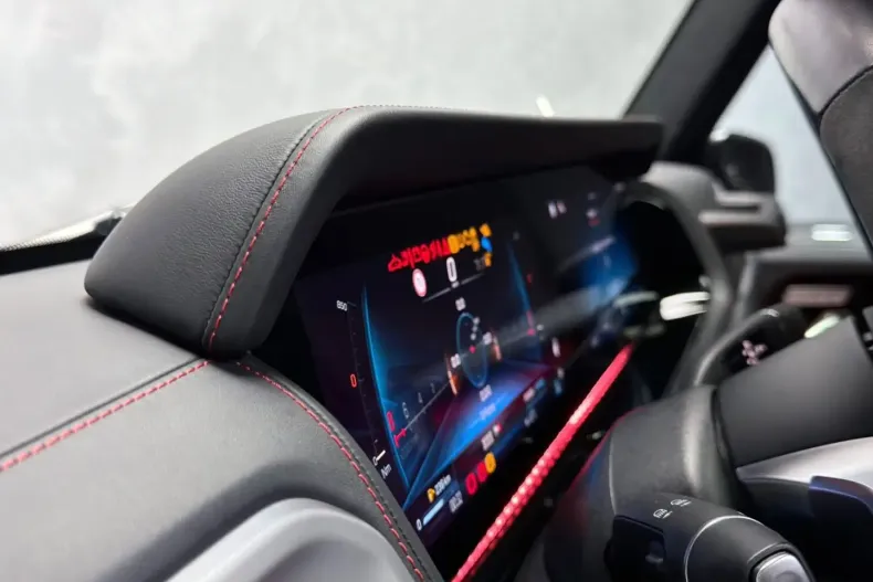 Mercedes-Benz G 63 AMG (Clasa G) din 2025 cu 15.555 km - oferta MER181522 - foto 26